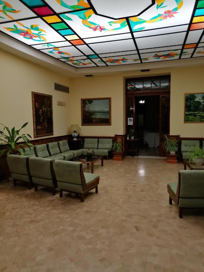 Hotel Antico Borgo Riolo Terme Exterior photo