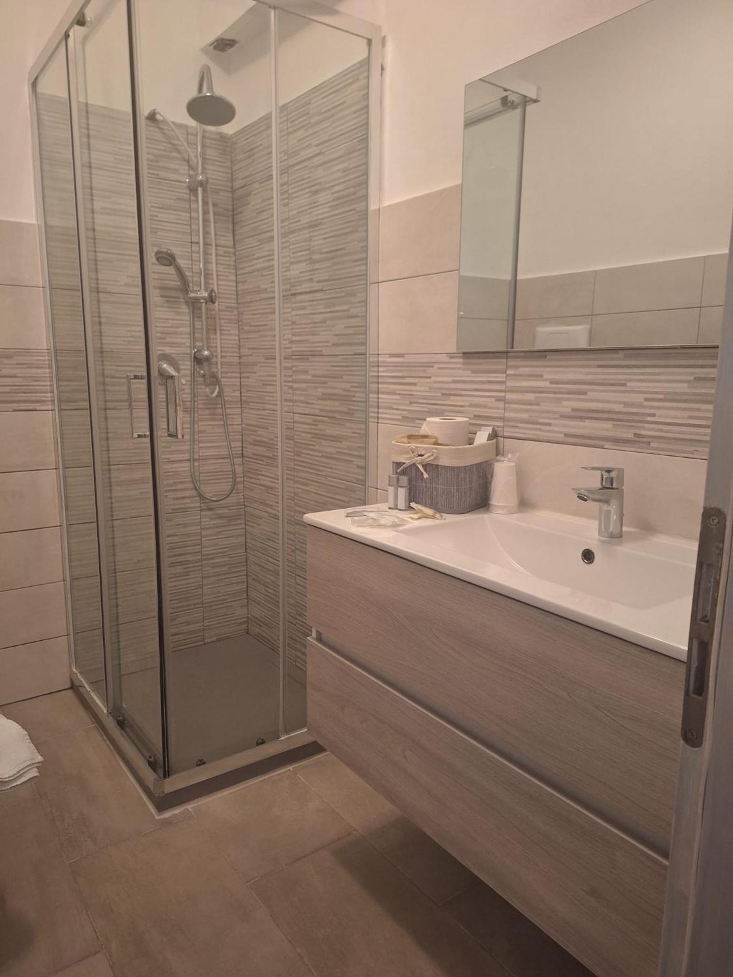 Hotel Antico Borgo Riolo Terme Exterior photo
